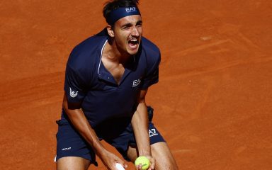 Đoković svladao Fokinu za osminu finala Roland Garrosa, Talijan iznenađujuće izbacio Rubljova