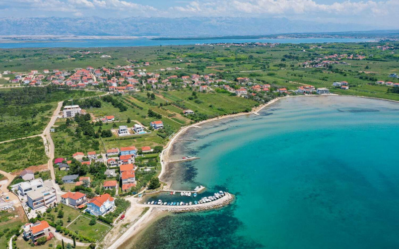 Begonja: Nema betonizacije obale, samo će se urediti plaža