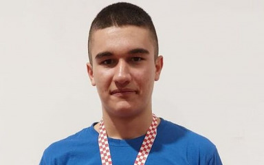 Ni viroza ga nije zaustavila: Zadarski skakač David Dragaš osvojio dvije državne bronce