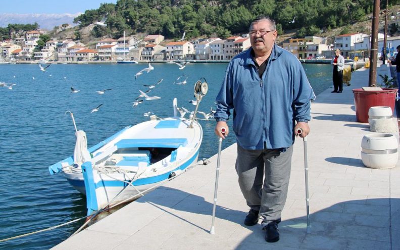Jastreb uživa u mirisu bure, mora i svježih riba