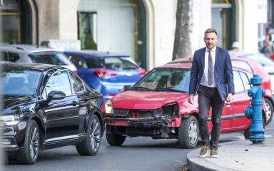 Marin Piletić sudjelovao u prometnoj nesreći prije sjednice HDZ-a: ‘Zovemo policiju, nije strašno’