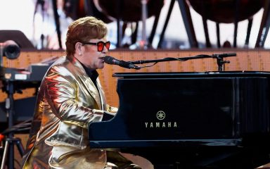 Elton John oborio rekord TV gledanosti svojim nastupom na Glastonburyju