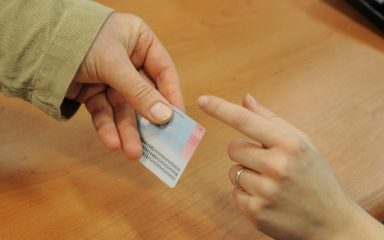 Ministarstvo: Prvo izdavanje osobne iskaznice i dalje besplatno za djecu do 18 godina