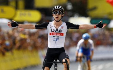 Slavlje braće Yates na startu Tour de Francea, Slovenac etapu završio na trećem mjestu