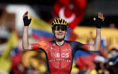 Španjolcu Carlosu Rodriguezu “luda etapa” po Alpama, Pogačaru dvoboj s Vingegaardom