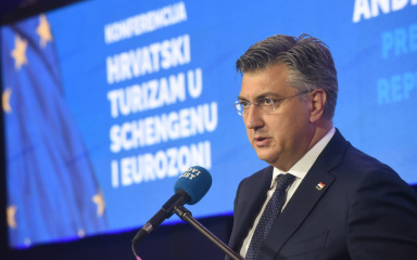 Plenković diplomatima: Šengen i eurozona ojačali vanjskopolitički položaj Hrvatske