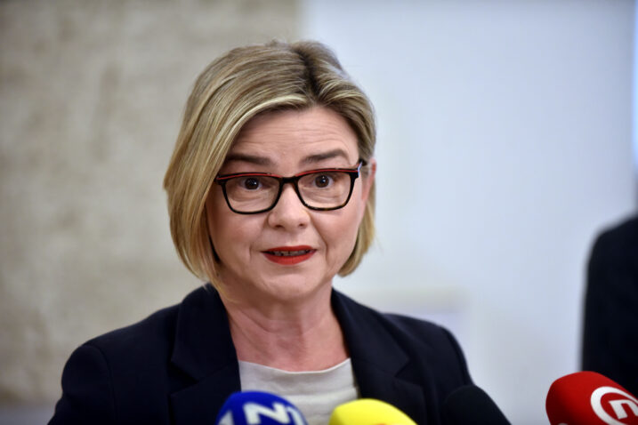 Sandra Benčić je kandidat stranke Možemo za premijerku: ‘Ni jedna Vlada nije stvorila ovu zemlju zemljom za ljude’