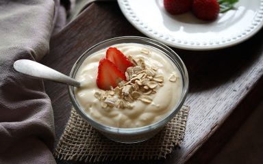 Biljni jogurti: Jesu li doista lakši i zdraviji?