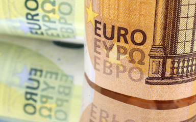 Poduzeća plaćaju sve veće kamate i manje investiraju. Što će biti s gospodarstvom kad EU fondovi presuše?