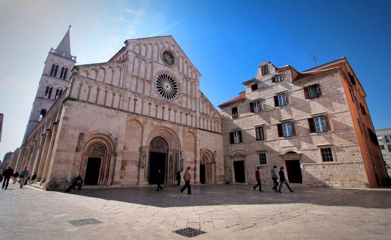 Zadarska nadbiskupija o osuđenom svećeniku: 'Provest ćemo i odgovarajući crkveni kazneni proces'