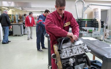 Od jeseni novi model nastave u strukovnim školama. Nastavnici tvrde da nisu spremni za reformu, Agencija poručuje: Jeste!