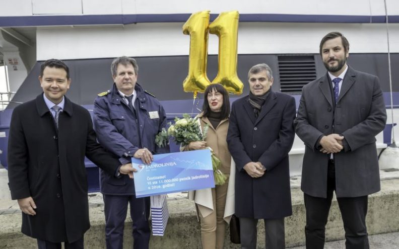 Elizabeta Škunca na putu iz Novalje 11- milijunta putnica
