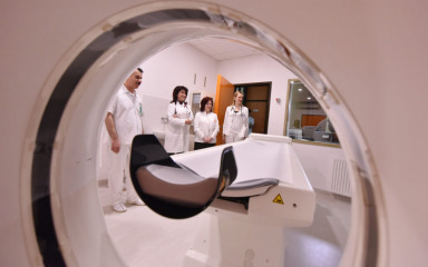 Radiologe razljutilo Beroševo očitanje CT-a za 2 minute, ministar tvrdi da je krivo prenesen