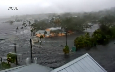 Uragan Idalia snažno udario na zapadnu obalu Floride, milijuni evakuirani