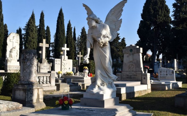 Donosimo raspored današnjih sprovoda u Zadru i županiji