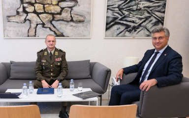 Plenković razgovarao s novim ravnateljem VSOA-e, brigadnim generalom Turkaljem