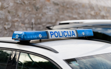 U teškom sudaru kod Dubrovnika poginulo dijete, više osoba ozlijeđeno
