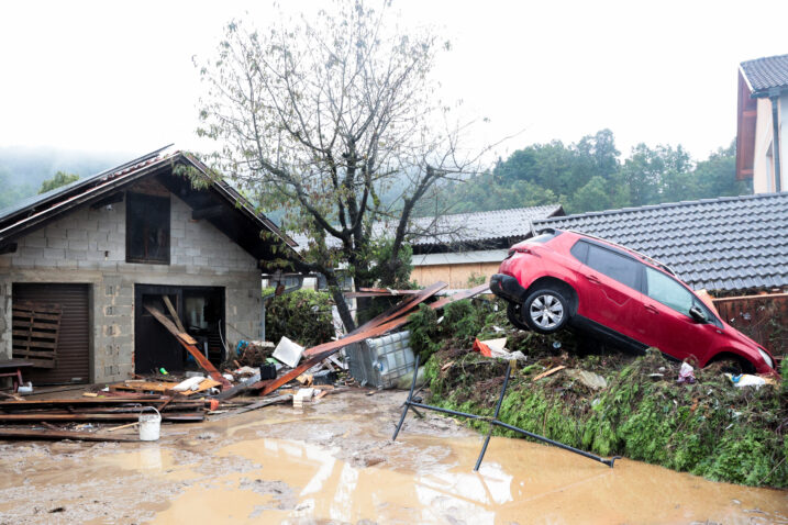 Slovenski premijer zahvalio Hrvatskoj za pomoć kod katastrofalnih poplava