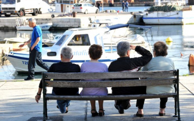 Hrvatska ima 16 tisuća umirovljenika s gotovo pola stoljeća radnog staža, a ovolike su njihove mirovine