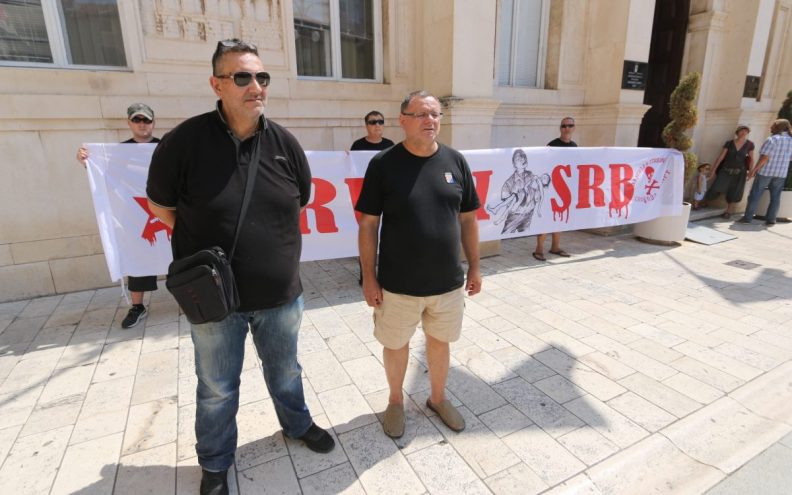 Pozvali Škoru u krvavi Srb