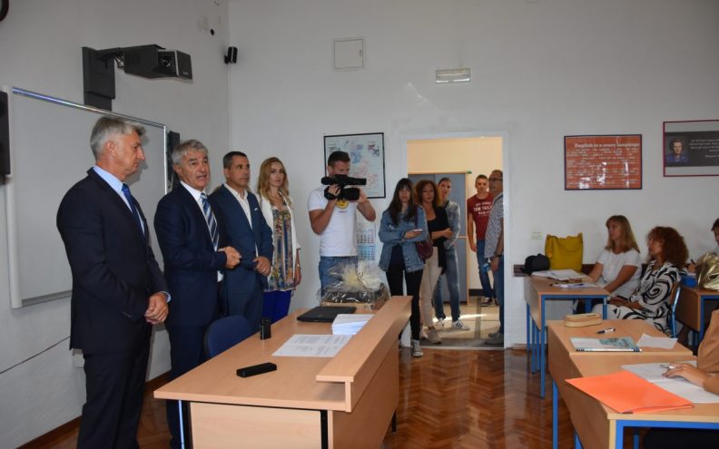 [FOTOGALERIJA] Longin: “Moramo odgajati i njegovati mlade ljude koji su naša budućnost!”