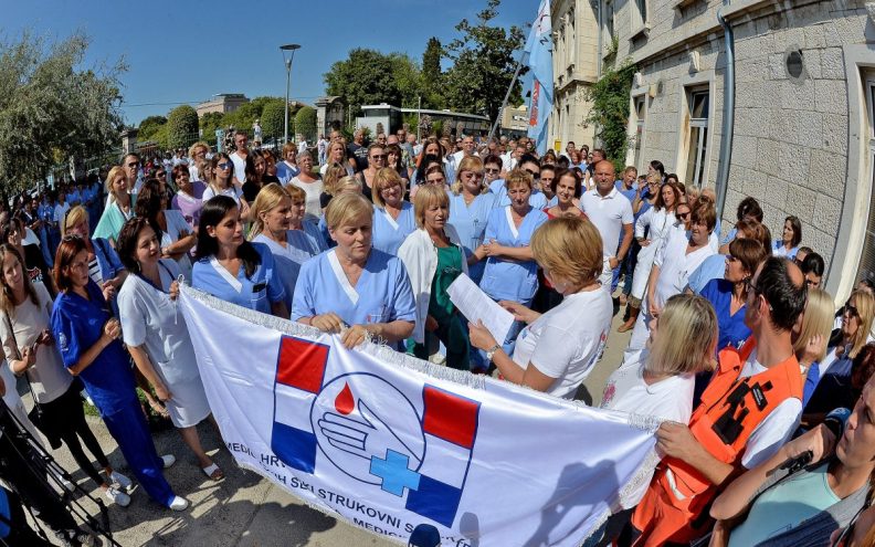 PROSVJED 5 DO 12 Subić: Tražimo da se naš rad prizna i cijeni