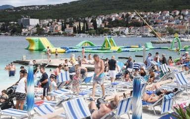 U kolovozu u Hrvatskoj ostvareno 4,6 milijuna dolazaka i 31,5 milijuna noćenja