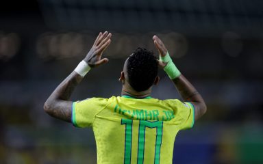 Neymar postao najbolji strijelac Brazila svih vremena i prestigao legendu: “Rekord ne znači da sam bolji od Pelea…”