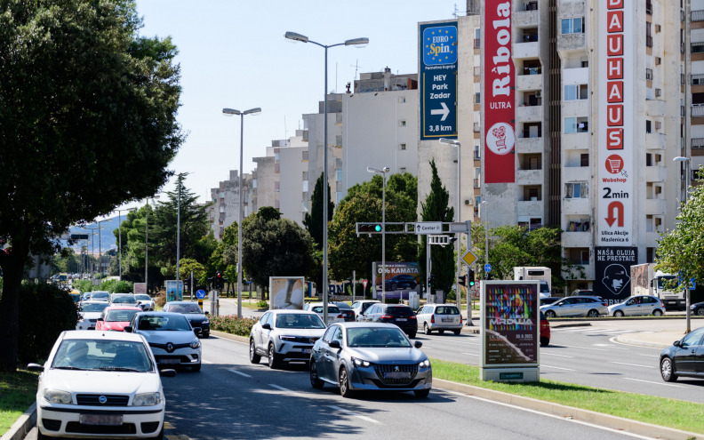 Pojačan promet na gradskim cestama i obilaznicama, ali bez većih gužvi