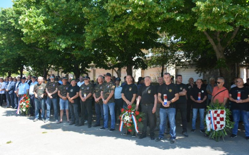 DAN DRŽAVNOSTI Na velebnom skupu ponosa i slave 30 braniteljskih udruga