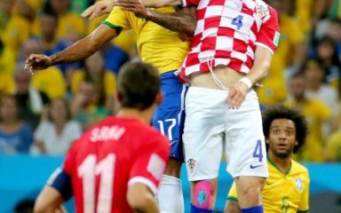 Na SP obavezna trominutna pauza u svakom poluvremenu “zbog hidratacije”