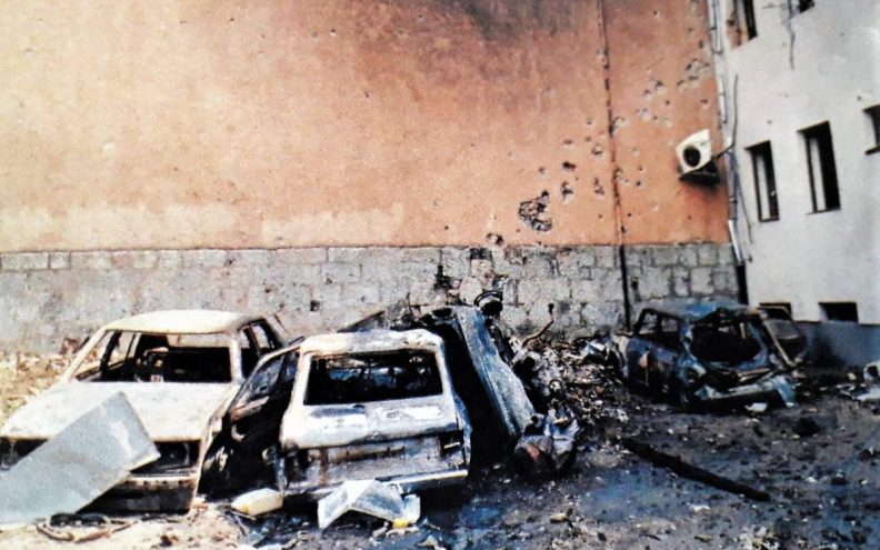 Ratko Dopuđa i Milan Perić osumnjičeni po zapovjednoj odgovornosti za zračno raketiranje Gospića 1995.
