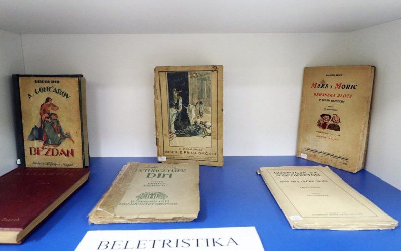 BIBINJSKA ŠKOLA Izložba udžbenika  s početka 20.  stoljeća