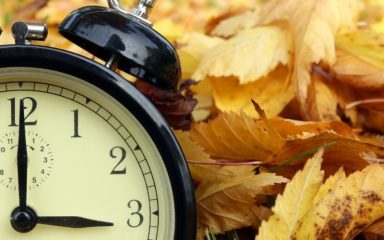 U noći sa subote na nedjelju počinje zimsko računanje vremena