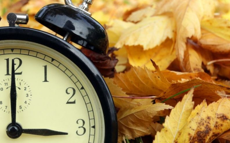 U noći sa subote na nedjelju počinje zimsko računanje vremena