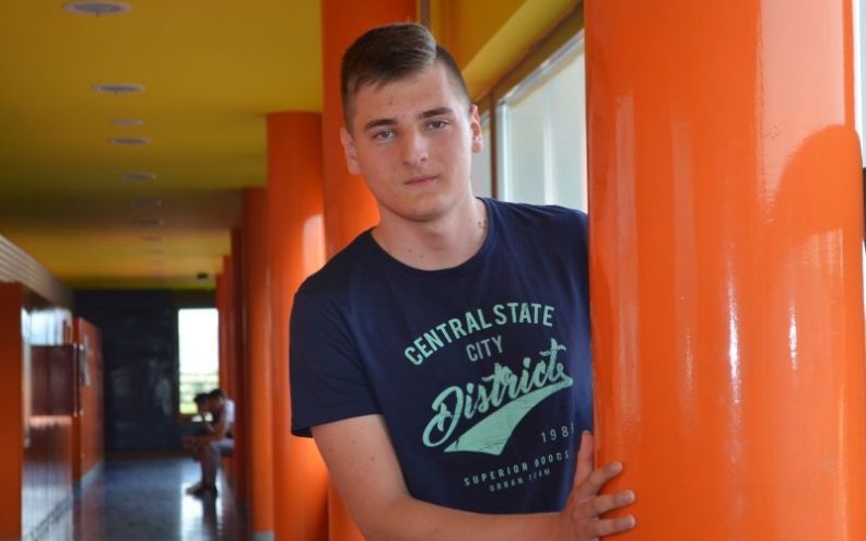 Učenik “Vice Vlatkovića”  Mislav Duilo s pričom o propasti urarske radnje pobijedio na nacionalnom natječaju