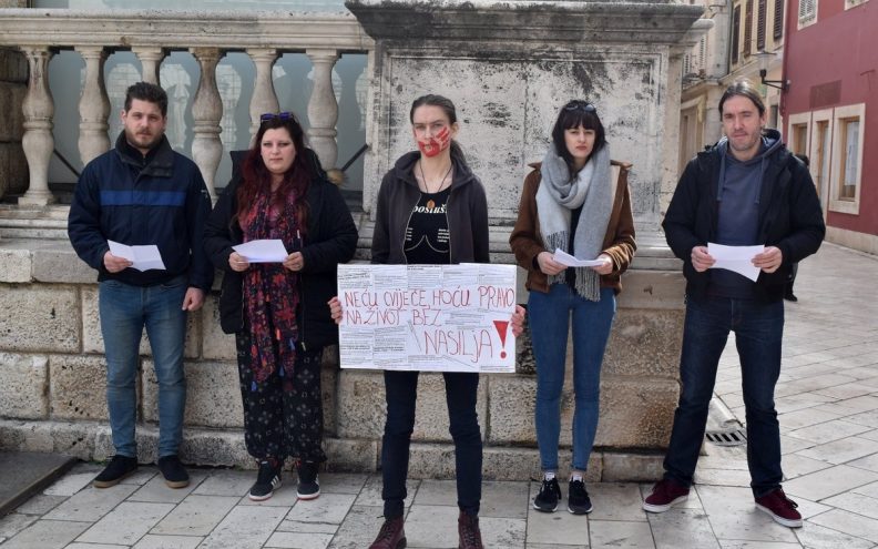 DAN ŽENA Neću cvijeće,  hoću pravo na  život bez nasilja