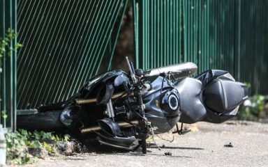 NESREĆA U ZADRU Na motoru oduzeo prednost pa teško ozlijedio sebe i suputnicu