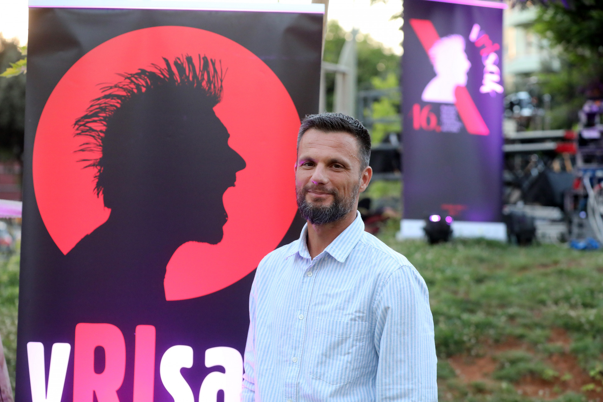 Nebojša Lujanović osvojio nagradu V.B.Z.-a na otvorenju 16. Vriska ...