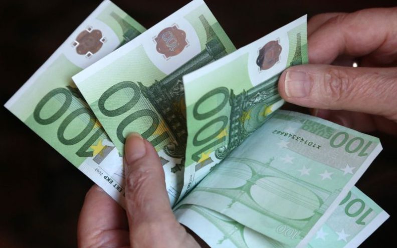 Žena (85) na račun prevaranta uplatila nekoliko tisuća eura