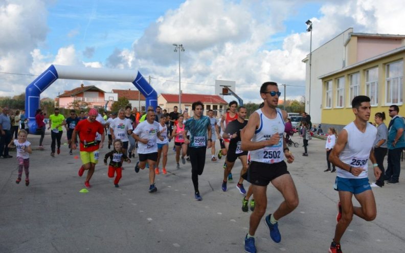 2. ATLETSKA UTRKA U Škabrnji,  simbolu žrtve,  hrabrosti i  prkosa, 157  natjecatelja
