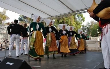 Više od 30 kulturno-umjetničkih društava stiže u Zadar, kreće 13. Smotra folklora Zadarske županije