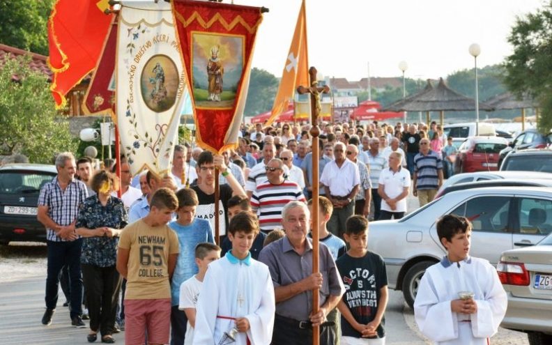 Blagdan je Tijelova, evo od kada se slavi