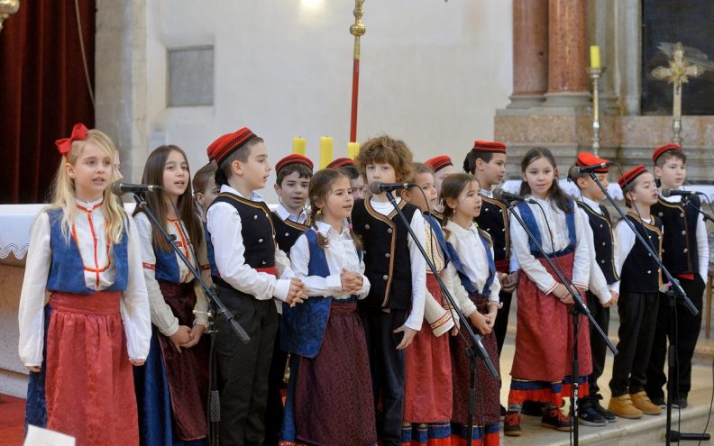 Ukazali na blagodati i ljepotu plodova mira