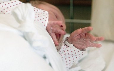 Ministarstvo: Više od 20 milijuna eura potpora u 2025. za novorođenu djecu