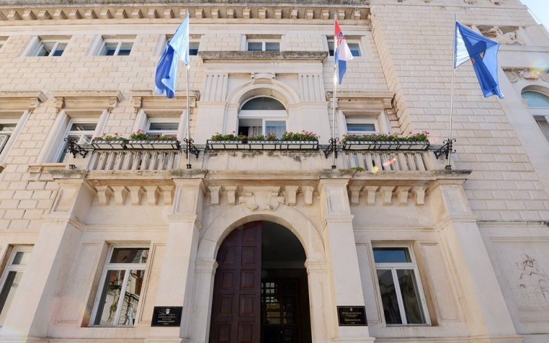 Grad Zadar mora platiti 16 tisuća eura zbog dva izgubljena spora: 'Grad nema ovlaštenje da...'