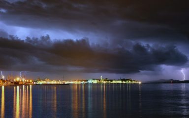 Stiže promjena vremena: Najavljeni pljuskovi, kiša i grmljavina!