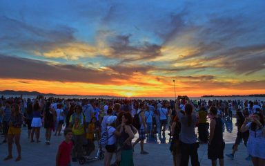 ‘FJAKA, RAJ…’ Stranci opisivali Zadar jednom rječju, komentari su čudo!