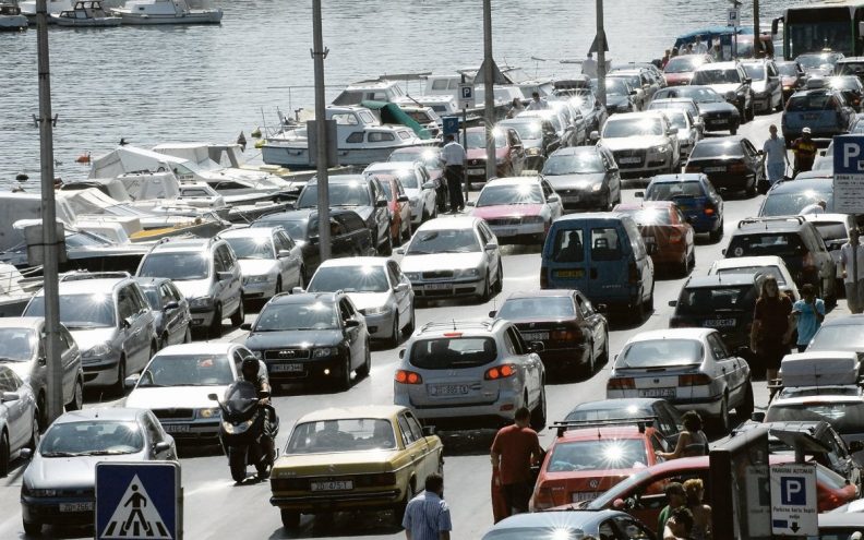 Gužve na autocesti, otkazane brojne katamaranske linije u Zadru