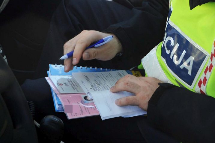 Zadarski policajci za vikend utvrdili 142 prometna prekršaja